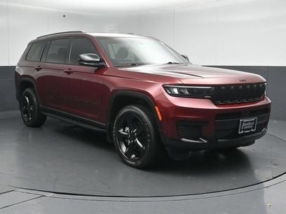 Used 2023 Jeep Grand Cherokee L Laredo