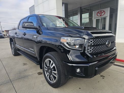 Used 2021 Toyota Tundra SR5 image 3