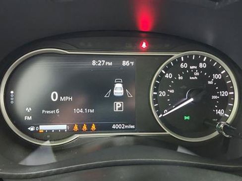 Certified 2025 Nissan Versa SV w/ Trunk Package FWD image 36