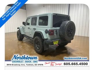 Used 2024 Jeep Wrangler Unlimited Rubicon video 3