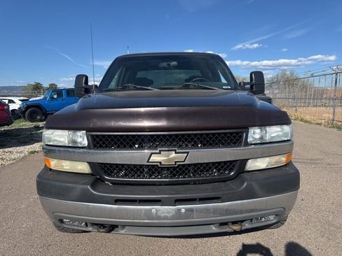 Used 2002 Chevrolet Silverado 2500 LS w/ Electrical Convenience Pkg image 2