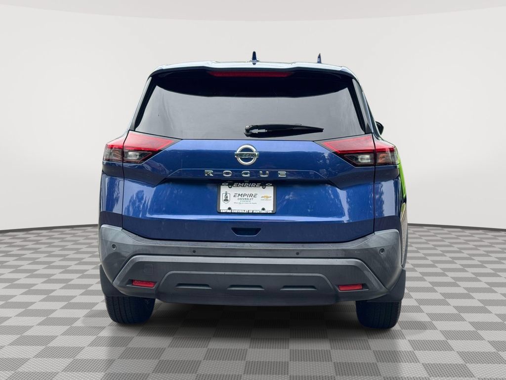 Used 2021 Nissan Rogue S FWD image 5