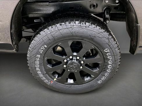 New 2026 RAM 2500 Laramie AWD/4WD image 14