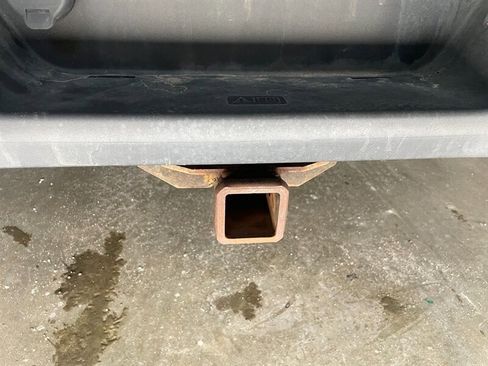 Used 2017 Ford F150 XLT w/ Equipment Group 302A Luxury image 26