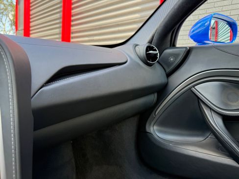 Used 2022 McLaren 720S Luxury image 29