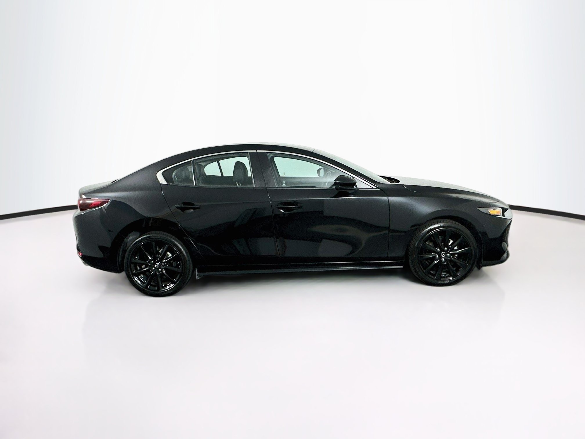 Used 2025 MAZDA MAZDA3 s FWD image 10
