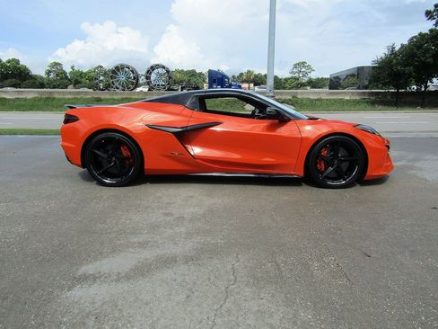Used 2025 Chevrolet Corvette E-Ray w/ Stealth Interior Trim Package AWD/4WD image 26