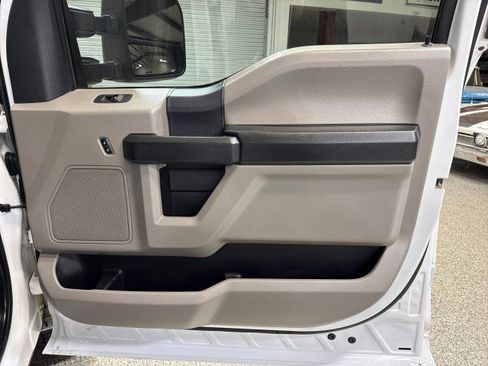 Used 2022 Ford F350 XL w/ Power Equipment Group image 57