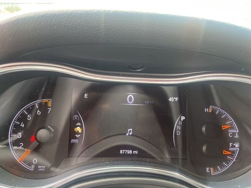 Used 2019 Jeep Grand Cherokee Limited X AWD/4WD image 2