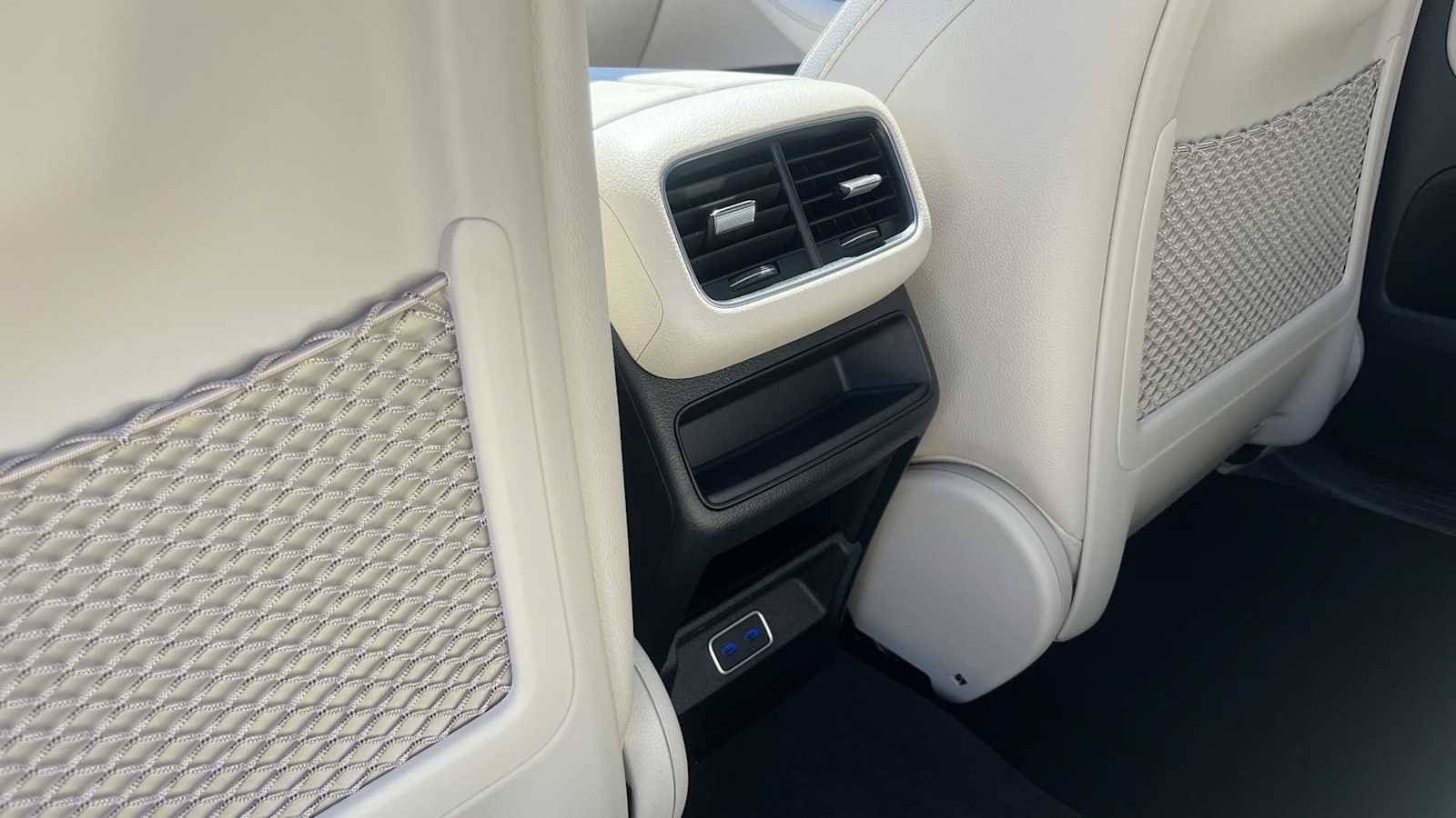 Used 2026 Mercedes-Benz GLE 350 4MATIC image 38