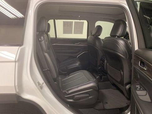 Used 2022 Jeep Grand Cherokee L Limited w/ Luxury Tech Group II image 31