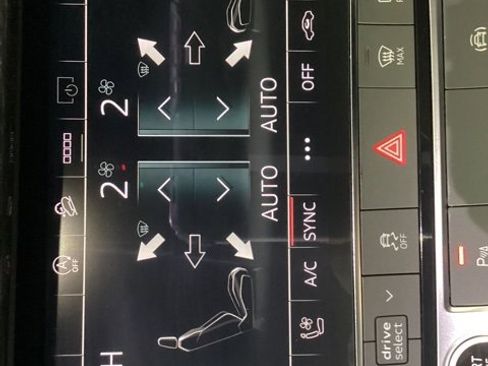 Used 2025 Audi Q7 2.0T Premium Plus w/ Premium Plus Package image 25