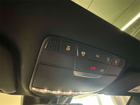 Certified 2022 Mercedes-Benz GLC 300 4MATIC image 22