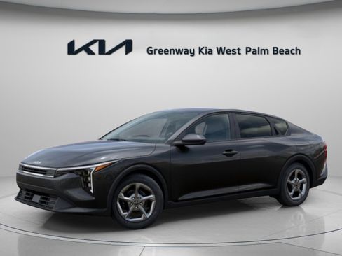 New 2026 Kia K4 LXS image 4