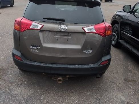 Used 2015 Toyota RAV4 Limited image 4