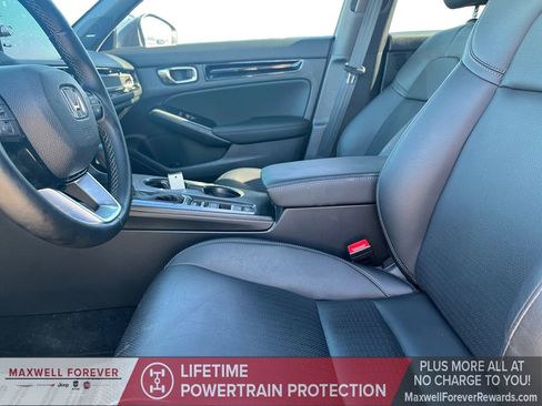 Used 2025 Honda Civic Sport image 19