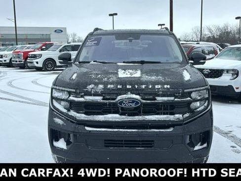 Used 2025 Ford Expedition Active image 5