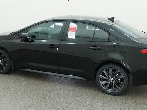 New 2026 Toyota Corolla SE FWD image 11