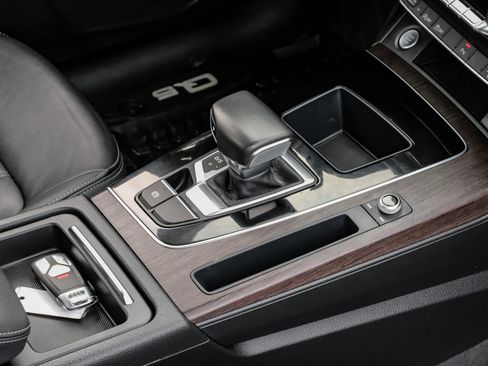 Used 2022 Audi Q5 2.0T Premium image 30