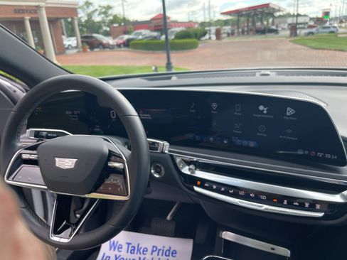 Used 2024 Cadillac Lyriq Tech w/ LPO, Floor Liner Package AWD/4WD image 22