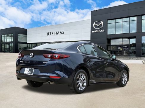 Used 2025 MAZDA MAZDA3 s image 3