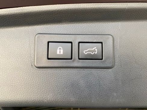 Certified 2024 Subaru Outback Limited AWD/4WD image 8