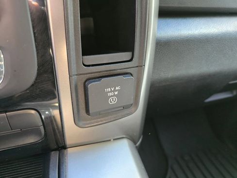 Used 2013 RAM 1500 Sport image 31