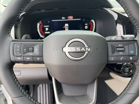 New 2026 Nissan Pathfinder SL image 13