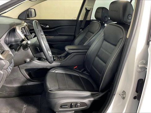 Used 2023 GMC Acadia Denali FWD image 31