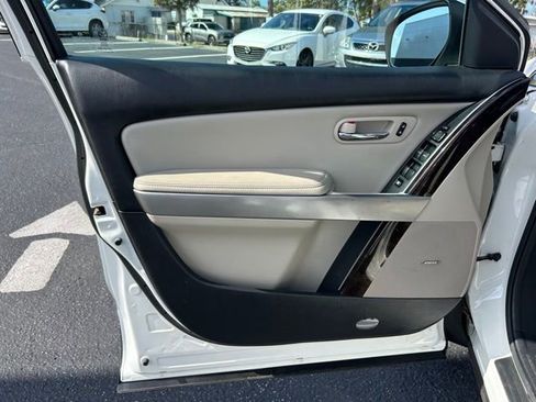 Used 2011 MAZDA CX-9 Grand Touring w/ Moonroof & Bose Audio Pkg image 12