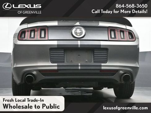 Used 2014 Ford Mustang Coupe RWD image 13