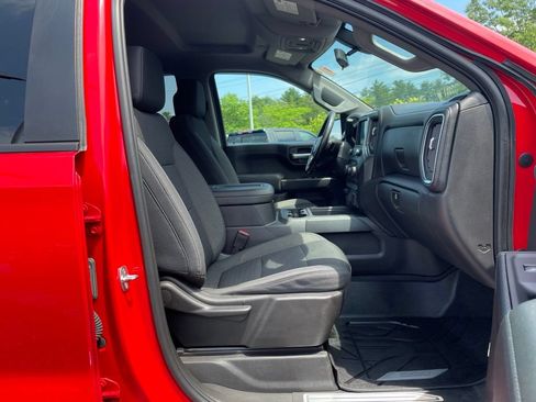 Used 2019 Chevrolet Silverado 1500 LT Trail Boss AWD/4WD image 28