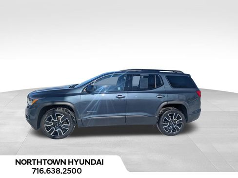 Used 2019 GMC Acadia SLT w/ Black Edition image 2