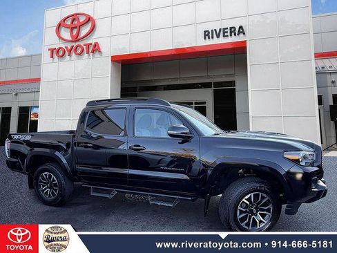 Certified 2023 Toyota Tacoma TRD Sport image 4