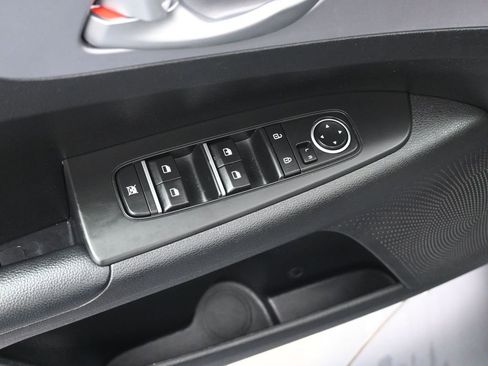 Certified 2024 Kia Forte LXS image 11