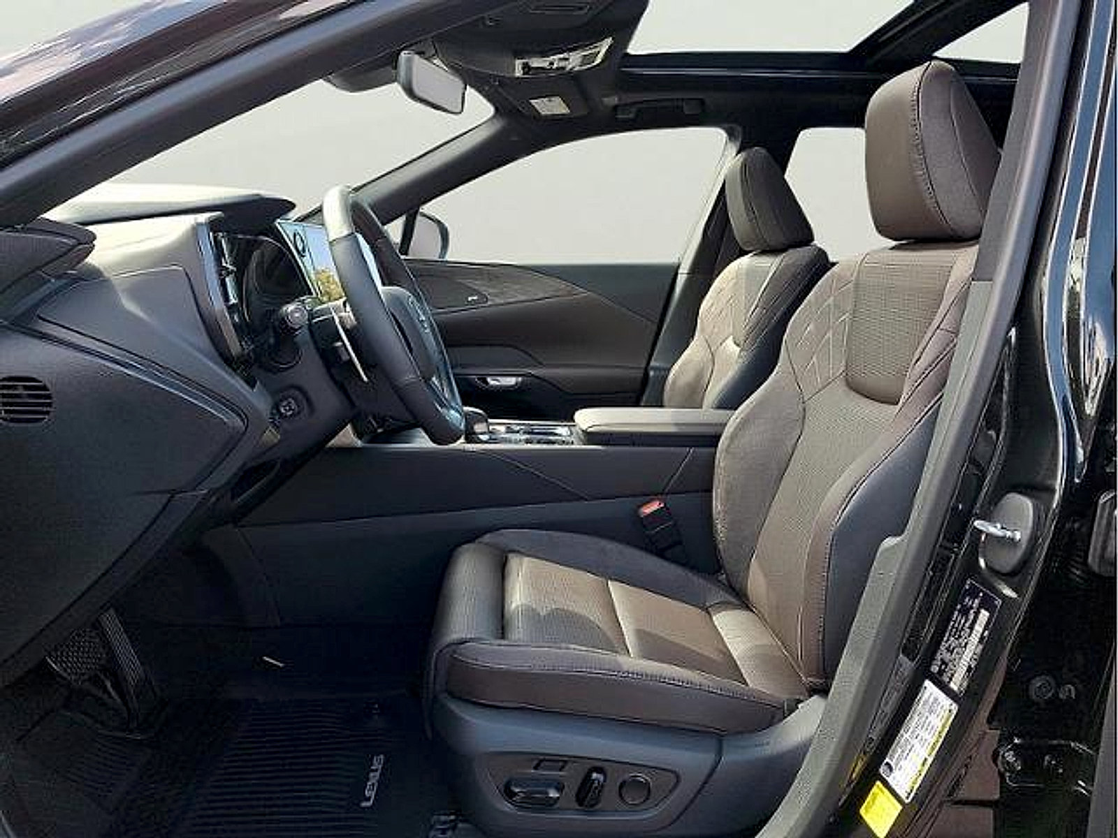 New 2026 Lexus RX 350 AWD w/ Convenience Package image 9