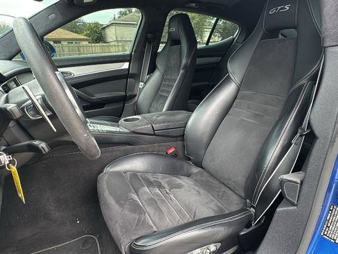 Used 2015 Porsche Panamera GTS image 14
