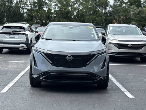 Certified 2023 Nissan Ariya FWD image 3