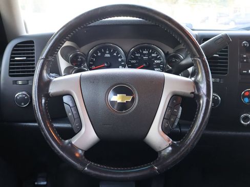Used 2011 Chevrolet Silverado 1500 LT w/ All-Star Edition AWD/4WD image 18