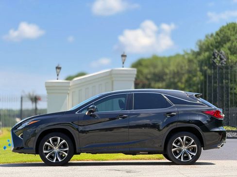 Used 2017 Lexus RX 350 FWD image 7