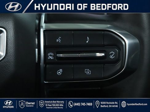 Used 2025 GMC Yukon Denali AWD/4WD image 31