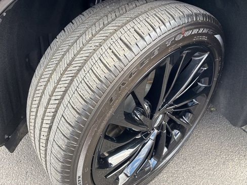 Used 2025 Lincoln Aviator Reserve w/ Equipment Group 201A AWD/4WD image 9