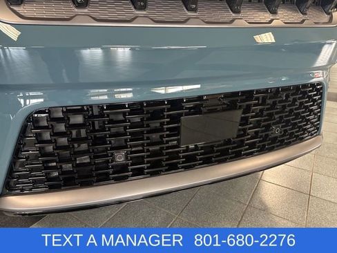 New 2026 Jeep Grand Wagoneer Limited AWD/4WD image 11