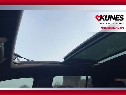 Used 2021 GMC Yukon Denali image 35