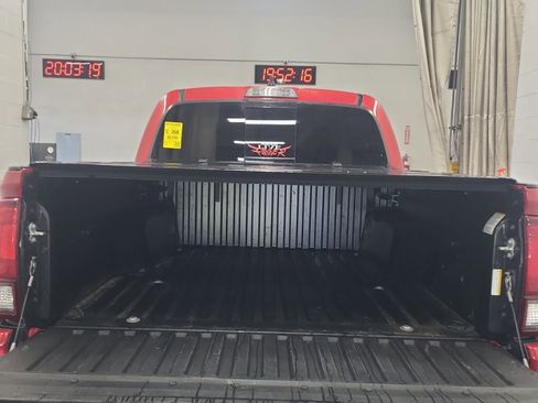 Used 2022 Toyota Tacoma SR5 w/ Technology Package image 14