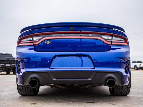 Used 2022 Dodge Charger SRT Hellcat w/ Harman/Kardon Audio Group image 12
