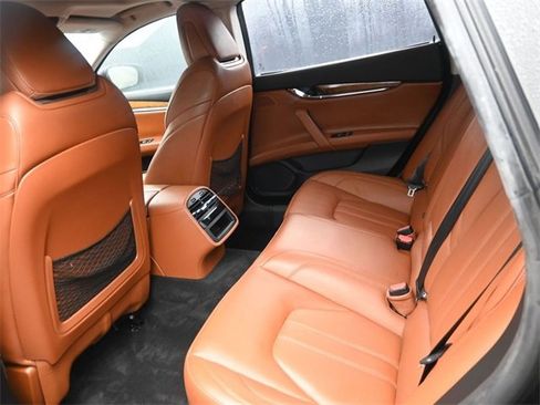 Used 2017 Maserati Quattroporte S GranSport image 14
