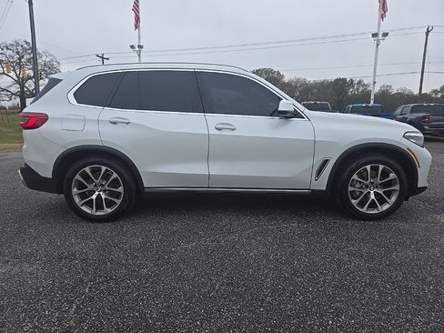 Used 2019 BMW X5 xDrive40i w/ Convenience Package image 4