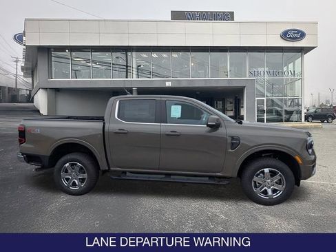 Certified 2025 Ford Ranger Lariat w/ FX4 Off-Road Package AWD/4WD image 2