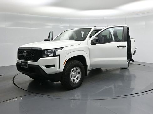 Used 2022 Nissan Frontier S w/ Technology Package image 24